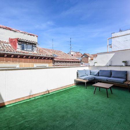 Atico Reformado Con Terraza En Tirso De Molina Para 4 Personas Alquiler Temporal Madrid Exterior foto